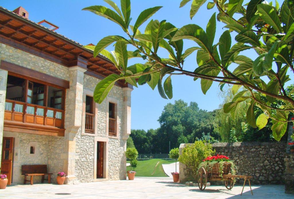 Hotel Aldama Golf Quintana de Llanes Eksteriør bilde